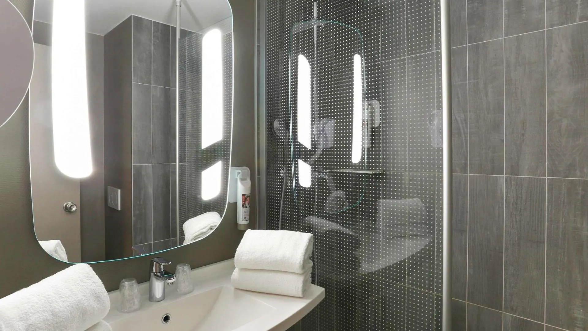 Ibis Geneve Centre Gare Hotel Genebra